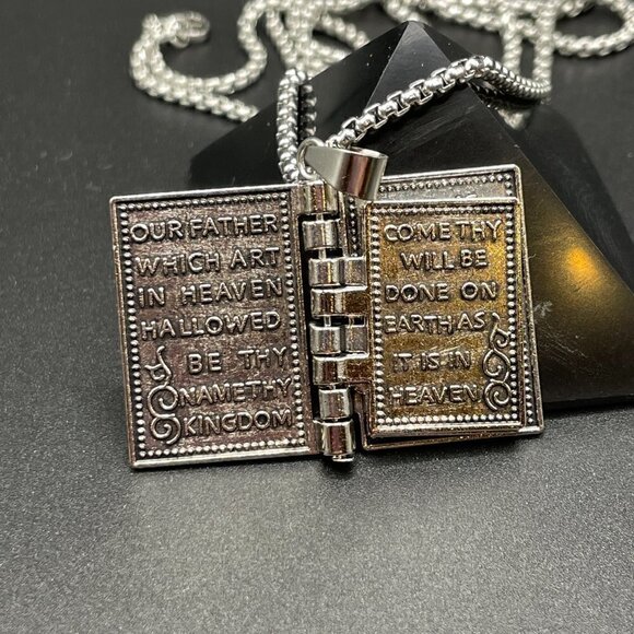 Holy Bible with The Lord's Prayer Necklace / Pendant #858 - Picture 12 of 16